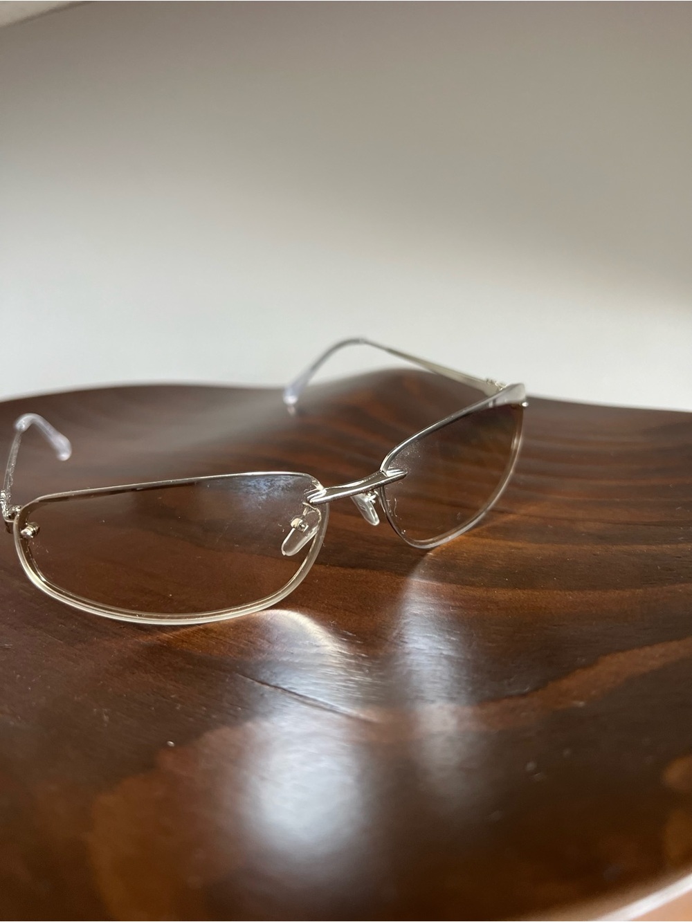 Sunglasses - Picture 5 of 6